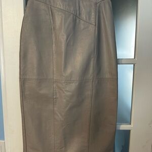 Reto SUZELLE Gray Leather Pencil Skirt